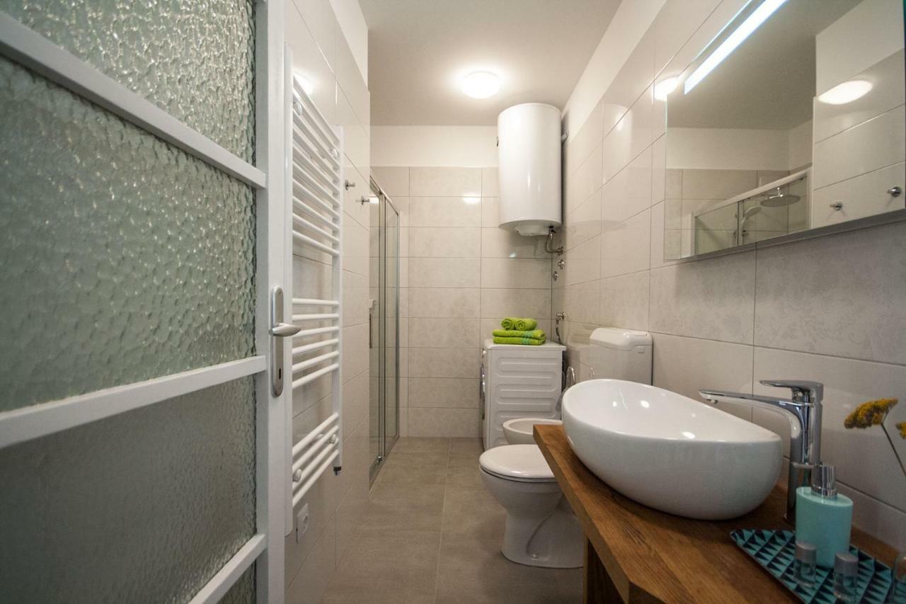 Apartment Sofia Rijeka Buitenkant foto